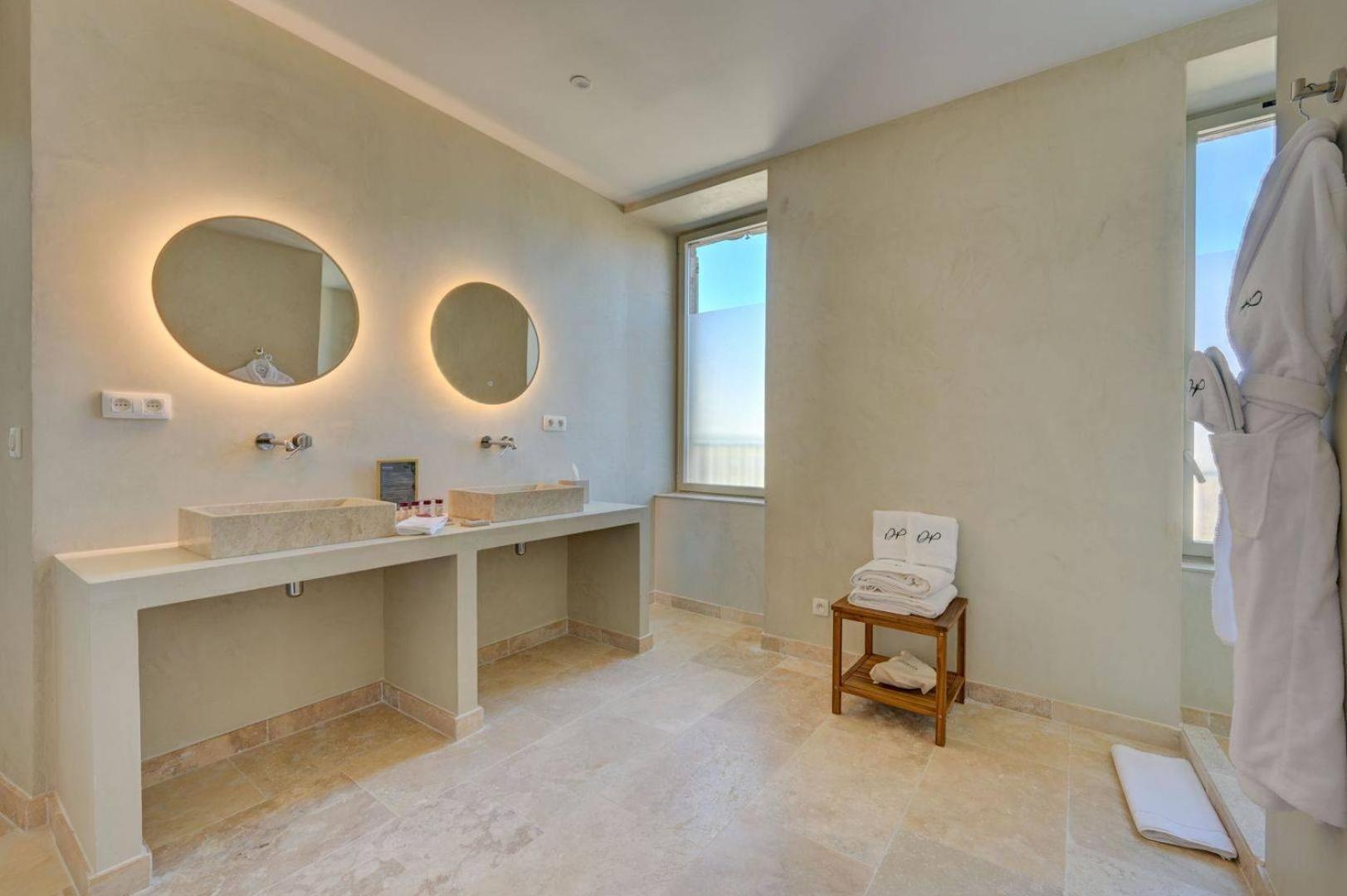 Domaine De Privadiere & Spa Uzes Ngoại thất bức ảnh