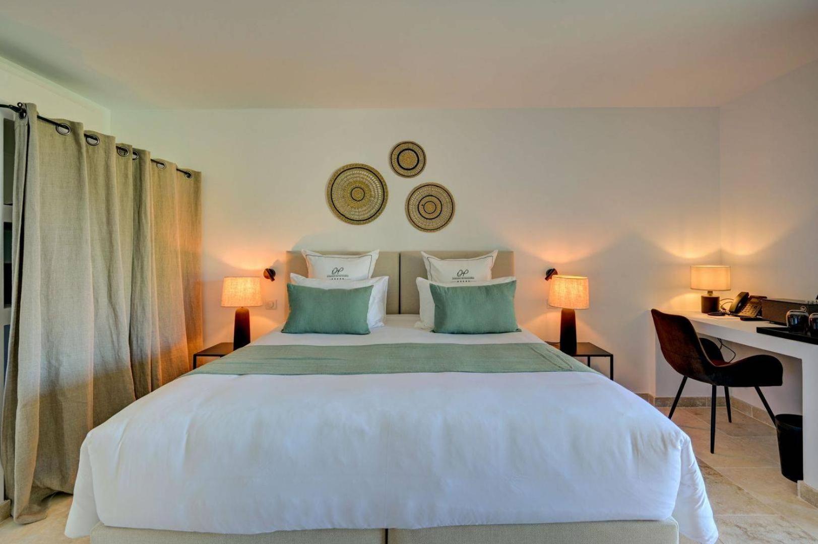 Domaine De Privadiere & Spa Uzes Ngoại thất bức ảnh